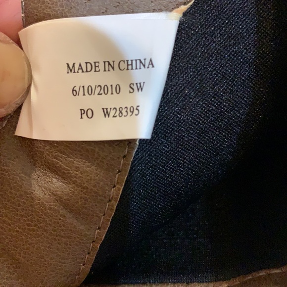 Dingo slouchy boots. Size 7 but fits my 7 1/2 size - Picture 16 of 16